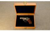 Smith & Wesson ~ Engraved Model 640 ~ .357 Mag. - 4 of 5