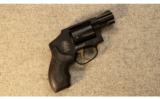 Smith & Wesson Model 442-2 Airweight
.38 Special - 1 of 3