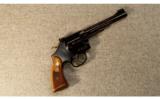 Smith & Wesson Model 17 Masterpiece
.22 LR - 1 of 3