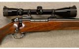 Weatherby Mark V Deluxe
.340 Wby. Mag. - 2 of 9