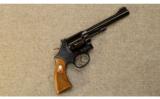 Smith & Wesson Classic Model 17
.22 LR - 1 of 2