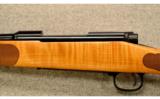 Winchester Model 70 Featherweight ~ Maple Stock
.25-06 Rem. - 5 of 9