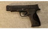 Smith & Wesson M&P9 Pro Series 9mm - 2 of 3