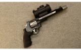 Smith & Wesson Performance Center Model 629-7 .44 Magnum Hunter - 1 of 2
