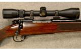 Weatherby Mark V Deluxe
.30-06 Sprfld. - 2 of 9