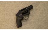 Smith & Wesson Model 43C AirLite
.22 LR - 1 of 2