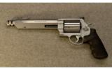 Smith & Wesson Performance Center ~ Model 460 XVR ~ ,460 S&W - 2 of 2