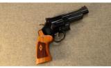 Smith & Wesson Classics ~ Model 29-10 ~ .44 Mag. - 1 of 3