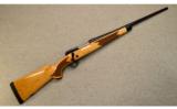 Winchester ~ Model 70 Super Grade ~ .243 Win. ~ Maple Stock - 1 of 9