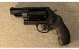 Smith & Wesson ~ Governor ~ .45 ACP/.45 Colt/.410 Ga. - 2 of 2