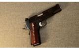 Les Baer Custom
~ Thunder Ranch ~ .45 ACP - 1 of 2