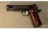 Les Baer Custom
~ Thunder Ranch ~ .45 ACP - 2 of 2