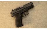 Sig Sauer ~ Model P229 ~ .40 S&W - 1 of 3