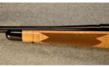 Winchester ~ Model 70 Super Grade ~ .300 Win. Mag. ~ Maple stock - 7 of 9