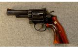 Smith & Wesson ~ Model 19-4 Detroit Police Renaissance Commemorative ~ .357 Mag. - 2 of 5
