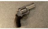 Smith & Wesson ~ Model 686-8 ~ .357 Mag. - 1 of 2