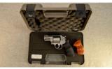 Smith & Wesson Performance Center ~ Model 629-6 ~ .44 Rem. Mag. - 3 of 3