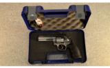 Smith & Wesson ~ Model
686-6 ~ .357 Mag. - 3 of 3
