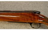 Weatherby ~ Mark V Camilla Deluxe ~ .240 Wby. Mag. - 4 of 9