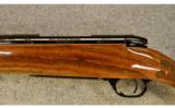 Weatherby ~ Mark V Camilla Deluxe ~ .240 Wby. Mag. - 4 of 9