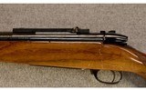 Weatherby ~ Mark V Deluxe ~ .300 Wby. Mag. - 8 of 10