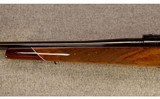Weatherby ~ Mark V Deluxe ~ .300 Wby. Mag. - 6 of 10