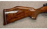 Weatherby ~ Mark V Deluxe ~ .300 Wby. Mag. - 2 of 10