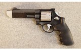 Smith & Wesson ~ Model 627-5 V-Comp ~ .357 Mag. - 2 of 3