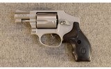 Smith & Wesson ~ Model 642-1 Airweight ~ .38 Spl. - 2 of 2