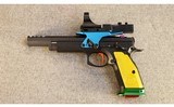 CZ ~ Model 75 TS CzechMate Parrot ~ 9mm - 2 of 4