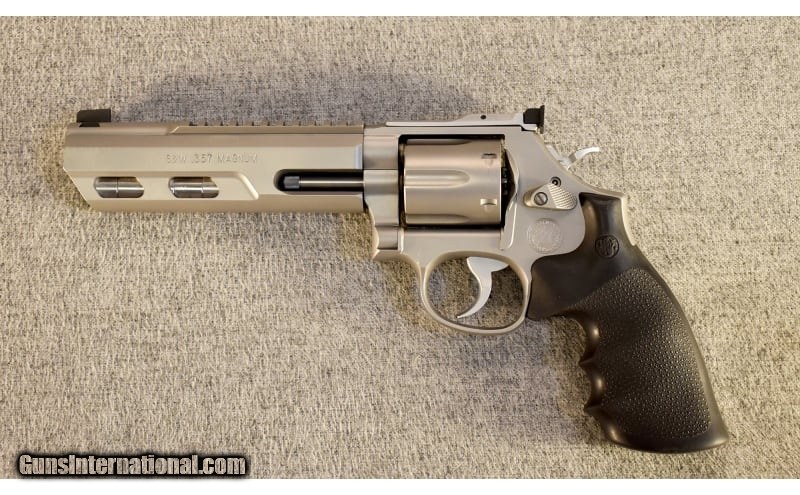 Smith & Wesson ~ Model 686-6 Competitor ~ .357 Mag.