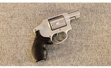 Smith & Wesson ~ Model 642-1 Airweight ~ .38 Spl. - 1 of 3