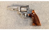 Smith & Wesson ~ Model 67 Combat Masterpiece ~ .38 Special - 2 of 3