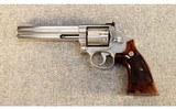 Smith & Wesson ~ Model 686-1 ~ .357 Mag. - 2 of 3