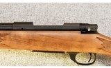 Howa ~ Model 1500 Walnut Hunter ~ .243 Win. - 8 of 10