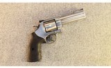 Smith & Wesson ~ Model 629-6 Classic ~ .44 Rem. Mag. - 1 of 3