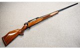 Weatherby ~ Mark V Deluxe ~ .340 Wby. Mag. - 1 of 11