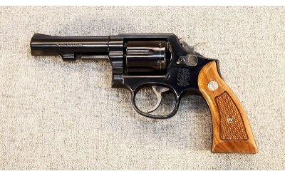 Smith & Wesson ~ Model 10-10 ~ .38 Special - Image 2 of 4