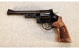 Smith & Wesson ~ Model 29-10 ~ .44 Mag. - 2 of 5