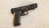 Heckler & Koch ~ Model VP9L ~ 9mm - 1 of 3
