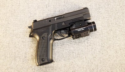 SIG Sauer ~ P226 ~ 9mm Luger