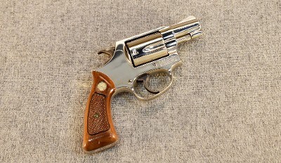 Smith & Wesson ~ Model 36 ~ .38 Special