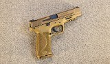 Smith & Wesson ~ M&P9 M2.0 ~ 9mm - 1 of 3