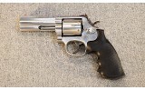 Smith & Wesson ~ Model 686-4 ~ .357 Mag. - 2 of 2