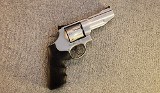 Smith & Wesson ~ Pro Series ~ Model 627-5 ~ .357 Mag. - 1 of 2