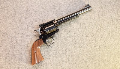 Ruger ~ New Model Super Blackhawk ~ .44 Magnum - Image 1 of 2