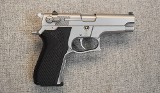 Smith & Wesson~5906~9MM Luger - 1 of 2