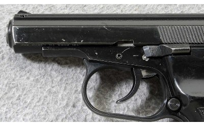 CZ ~ CZ82 ~ 9x18mm Makarov - Image 4 of 7