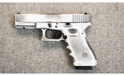 Glock~17~9MM Luger - Image 2 of 2