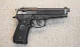 Beretta~92FS~9MM Luger